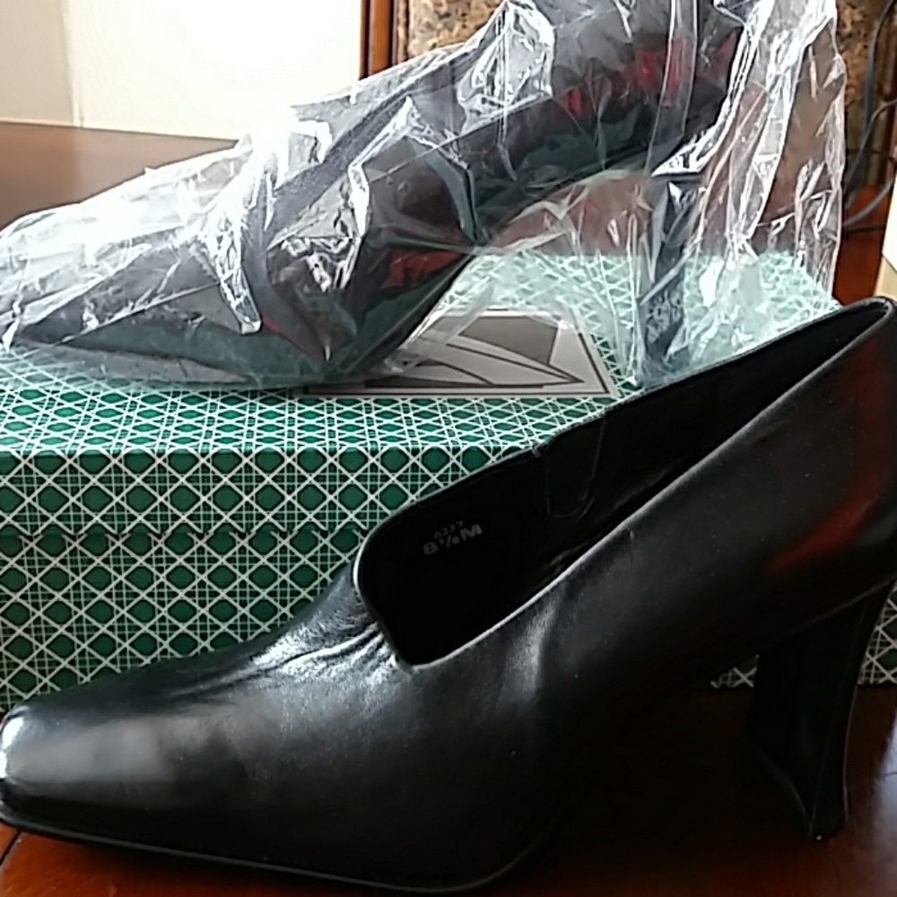 Black Boots